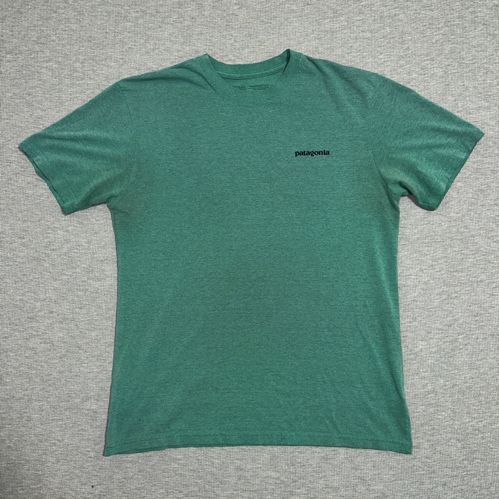 Patagonia Mens Responsibili-Tee P-6 Logo Graphic T-Shirt Green Size Medium